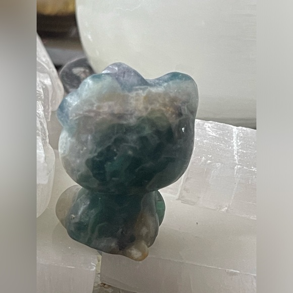Fluorite Hello Kitty Carving 2” Natural Stone - Picture 7 of 7